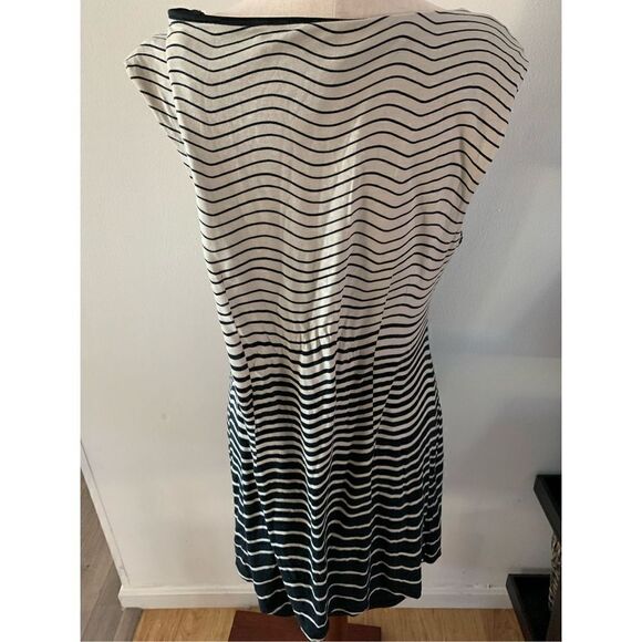 Loft stretch dress stripped sized petite large - Picture 3 of 6
